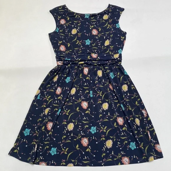 Kaileigh Blue Floral Sleeveless Dress - Picture 5 of 5